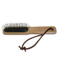 Brosse à crins en métal...